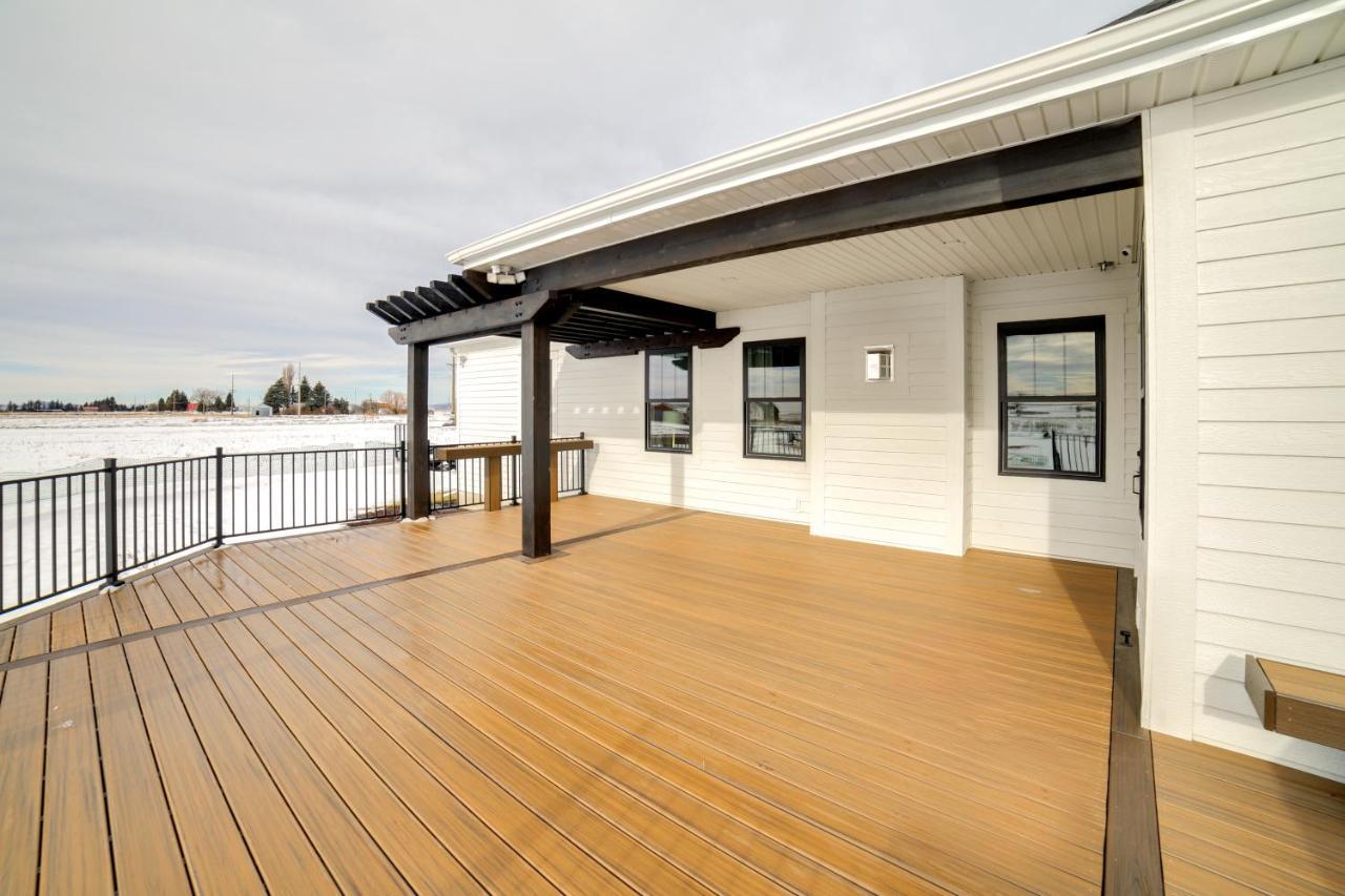 Teton Valley Getaway With Private Deck And Hot Tub! Эштон Экстерьер фото