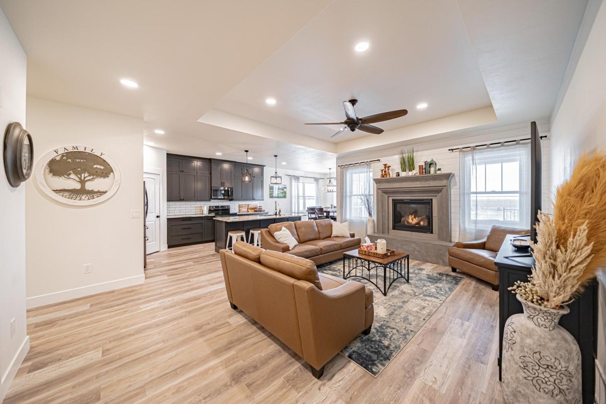 Teton Valley Getaway With Private Deck And Hot Tub! Эштон Экстерьер фото