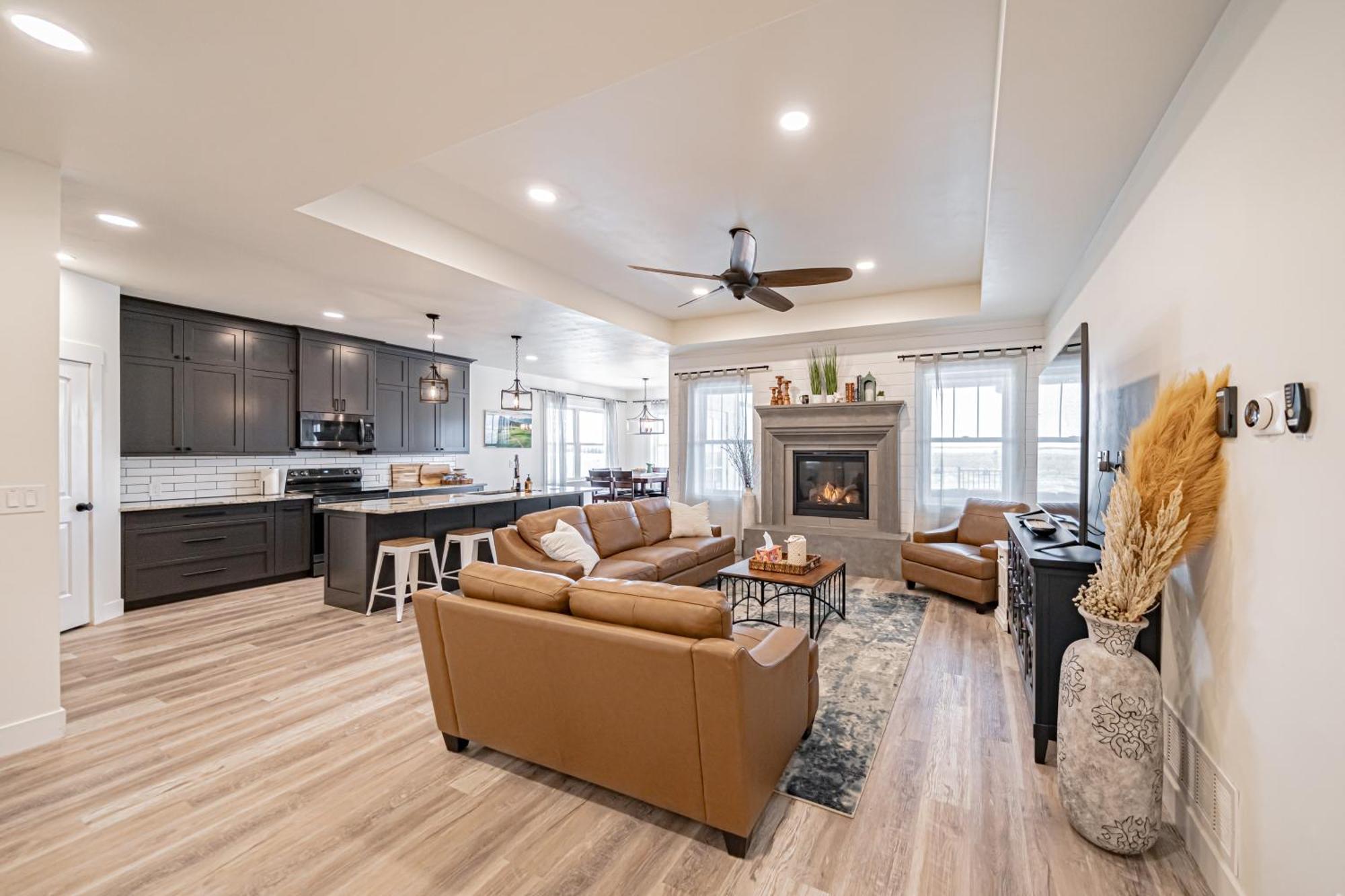 Teton Valley Getaway With Private Deck And Hot Tub! Эштон Экстерьер фото